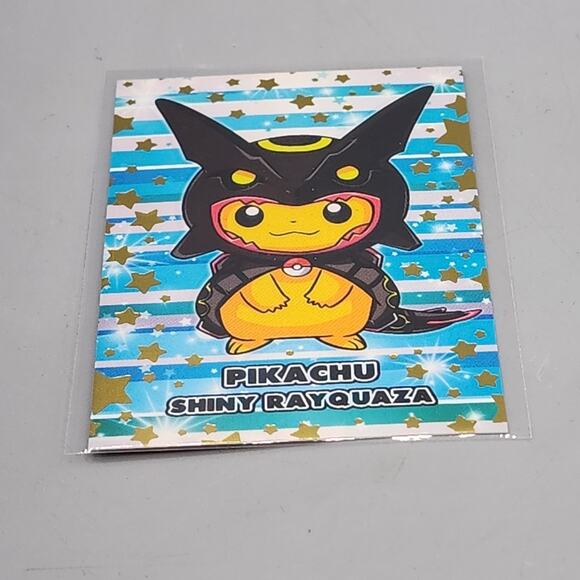 Poncho Pikachu Shiny Rayquaza Gold Holo Pokemon Database Merry Christmas - Picture 8 of 8